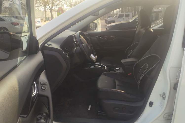 Used Nissan X-Trail 2021 2.5L CVT 4WD XL ITS 3-Row Luxury Flagship Edition Driver Seat