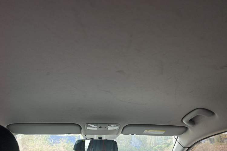 Used Hyundai Verna (new generation) 2020 1.4L Manual GLS Cool Edition Headliner