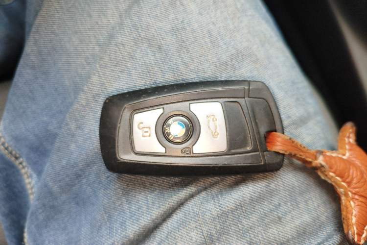 Used BMW 3 Series 2016 320Li Fashion Model Vehicle Key