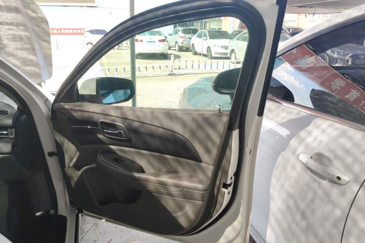 Used Chevrolet Malibu 2014 2.0L Automatic Luxury Edition