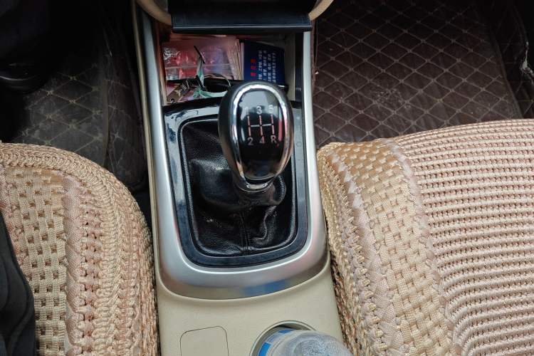 Used Changan Eado 2015 1.6L Manual Luxury Model China IV Standard