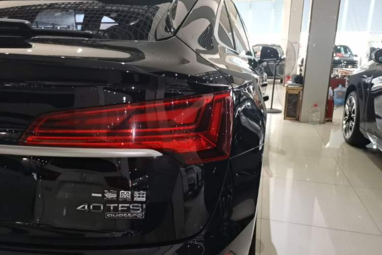 Used Audi Q5L Sportback 2022 40 TFSI Luxury Model