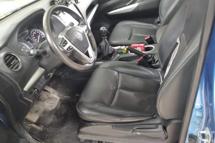 Used Dongfeng Ruichi 6 2020 2.3T Manual Two-Wheel Drive Diesel Standard Version China VI Emission Standard with Long Cargo Bed M9T
