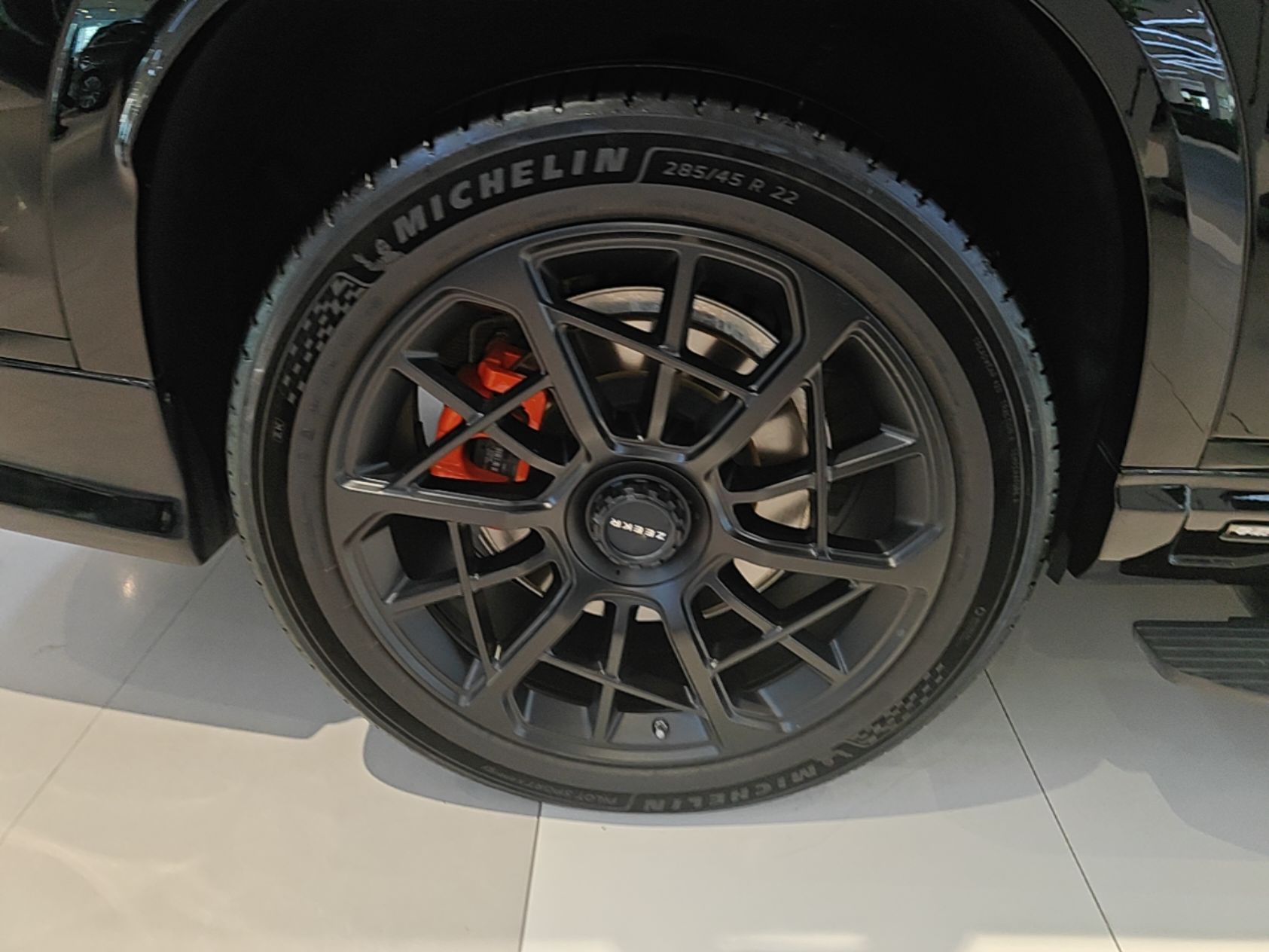 Zeekr 9X 2025 Moon Black Edition 70kWh — снимка 11