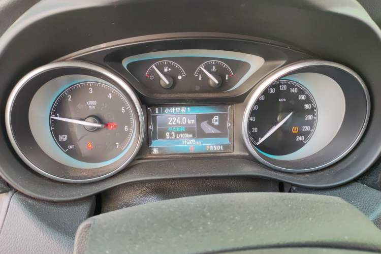 Used Buick Envision 2015 20T Four-Wheel Drive Elite Model Instrument Cluster