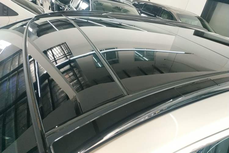 Used Toyota RAV4 2024 2.0L CVT Two-Wheel Drive Fashion Plus Edition Roof