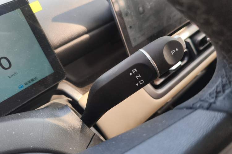 Used Wuling Bingo PLUS 2024 330 km Range Five-Seater Version