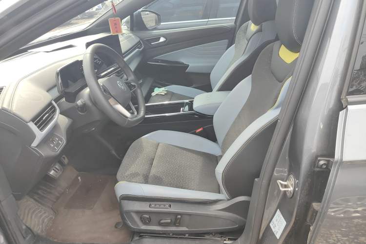 Used Volkswagen ID.4 X 2021 Pro Smart Long-Range Edition Left Front Seat