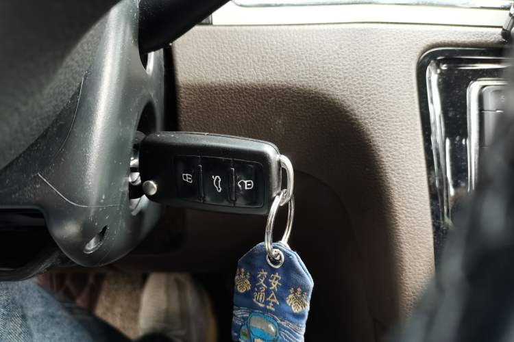 Used Volkswagen Bora 2014 1.6L Automatic Comfort Model
