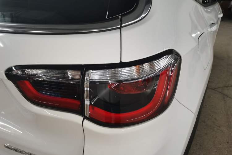 Used Jeep Compass 2017 200T Automatic Family Edition