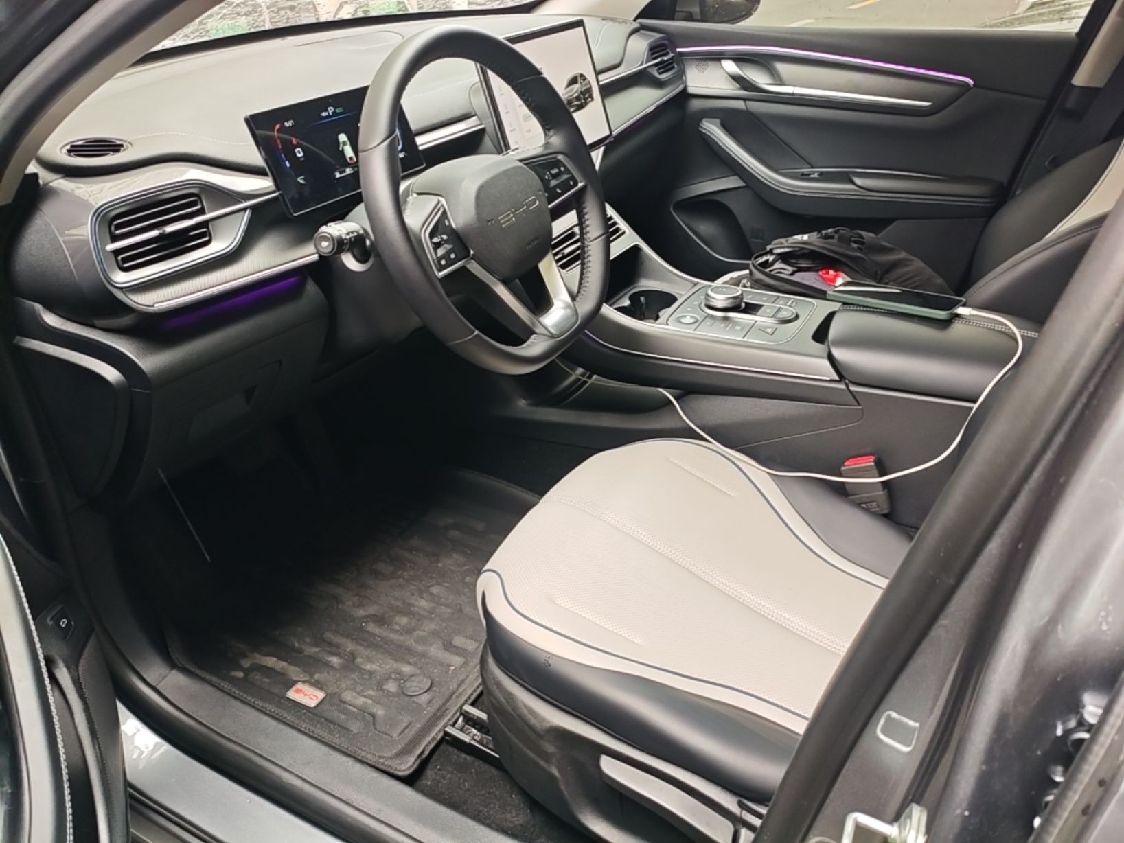 BYD Destroyer 05 2024 HONOR Edition DM-i 55KM Luxury Model — снимка 17