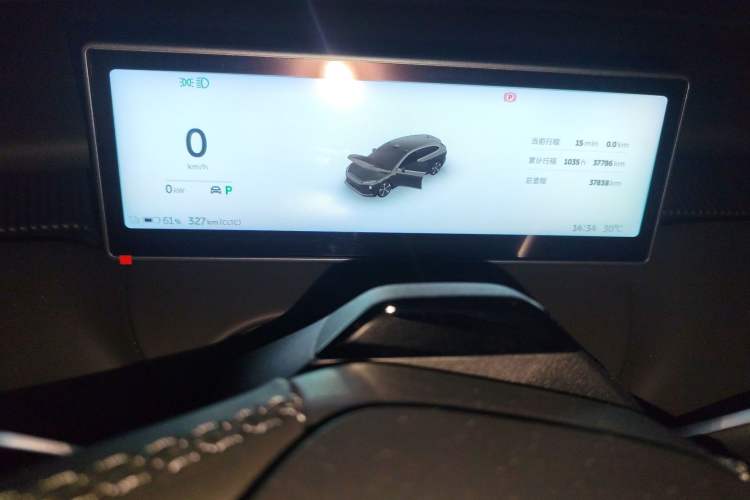 Used Nio ET5T 2024 75kWh Touring Instrument Cluster