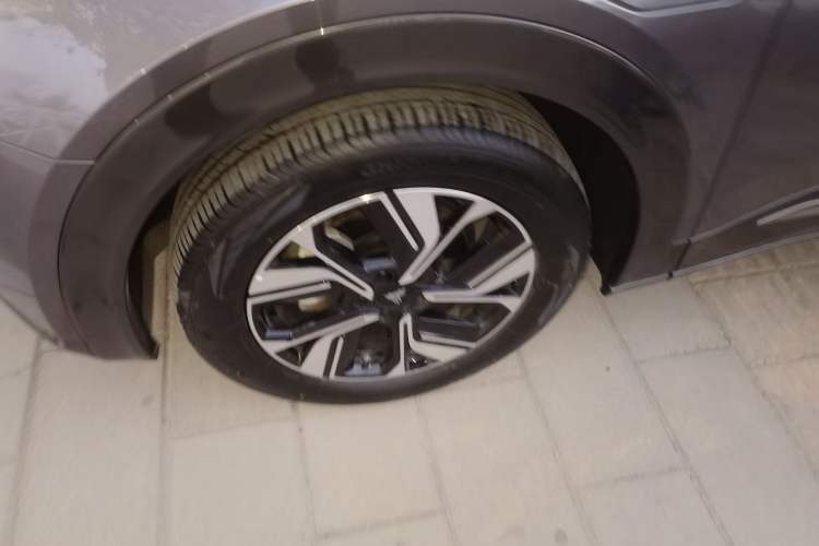 Used NETA U 2022 NETA U-Ⅱ 500 Industry Edition Left Front Wheel Hub