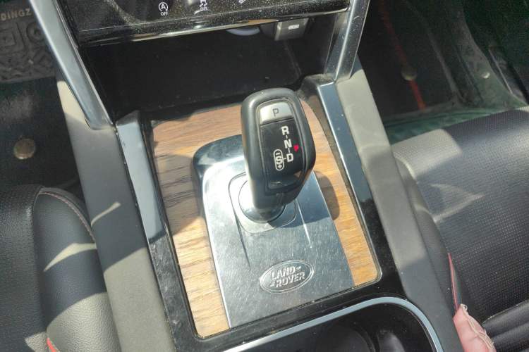 Used Land Rover Discovery Sport 2020 249 PS R-Dynamic Performance Edition