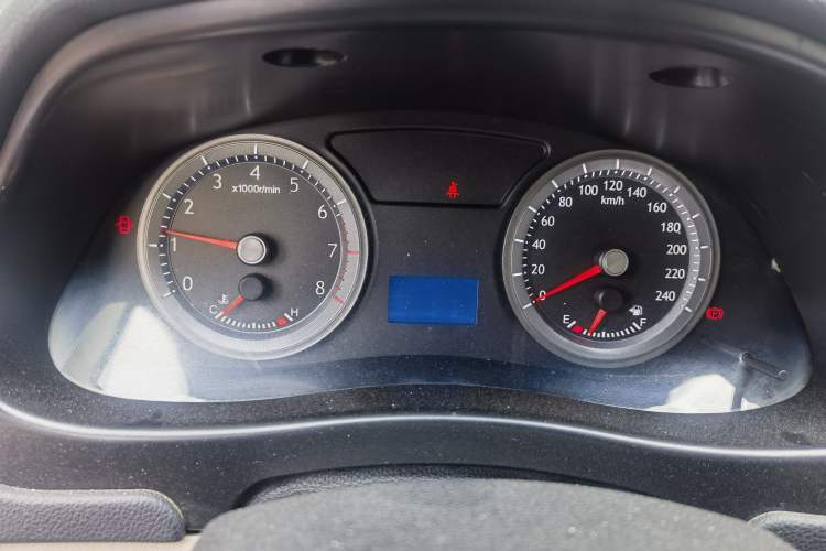 Used Geely Auto EC8 2011 2.0L Manual Comfort Edition