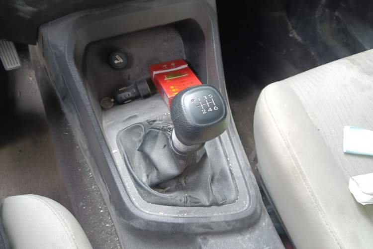 Used Wuling Hongguang V 2019 1.5L Enjoyment Version China VI LAR