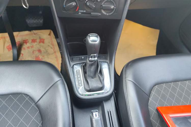 Used Skoda Rapid 2019 1.5L Automatic Comfort Edition China VI Standard
