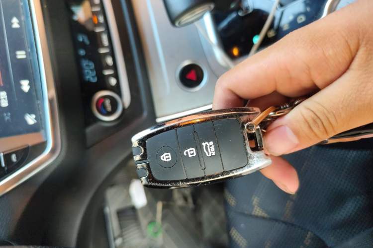 Used Land X7 2015 2.0T Panoramic Luxury Edition