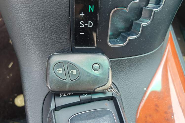 Used Lexus RX Classic 2011 270 Luxury Edition
