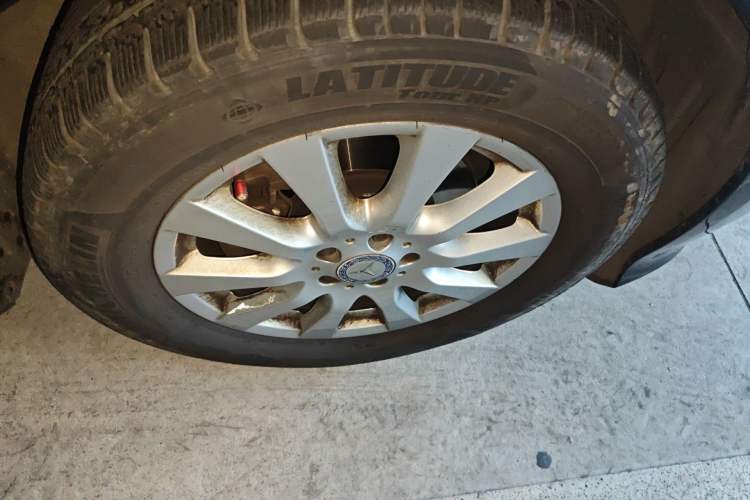 Used Mercedes-Benz R-Class 2017 R 320 4MATIC Business Edition Prestige Model
