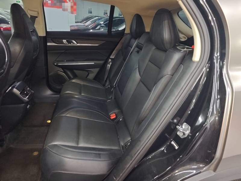 Used Lynk & Co 01 2021 2.0TD Two-Wheel-Drive Pro Trim — 16