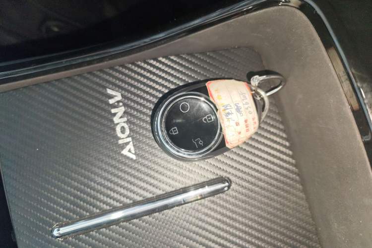 Used AION V 2024 Aion Tyrannosaurus 520 Smart Luxury Edition
