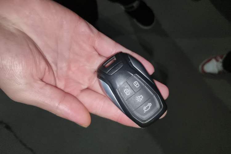 Used Soueast DX7 2017 1.5T Manual Triumph Edition
