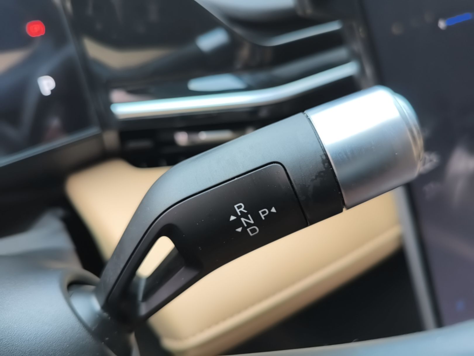 Geely Galaxy L6 2023 60km PLUS — снимка 16