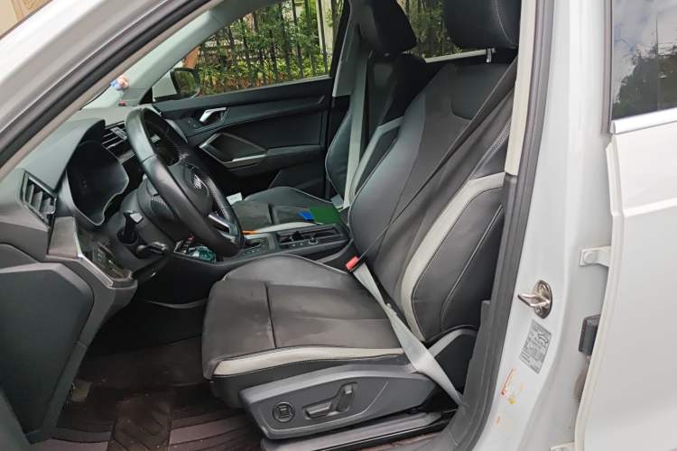 Used Audi Q3 2022 35 TFSI Progressive Dynamic Edition Left Front Seat