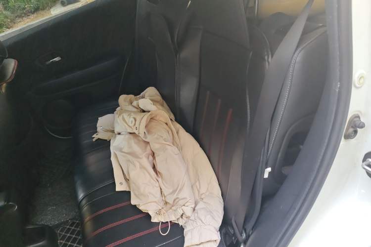 Used Honda XR-V 2015 1.8L EXi CVT Comfort Version