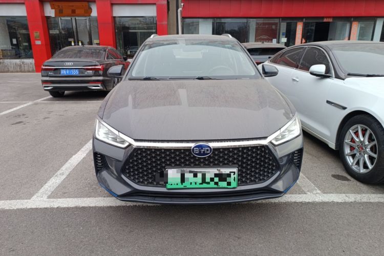 Used BYD e2 2019 Standard Range Model – Smart & Comfortable Version