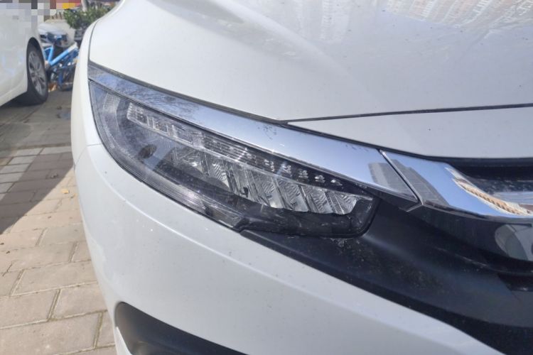 Used Honda Civic 2016 220TURBO CVT Prestige Edition
