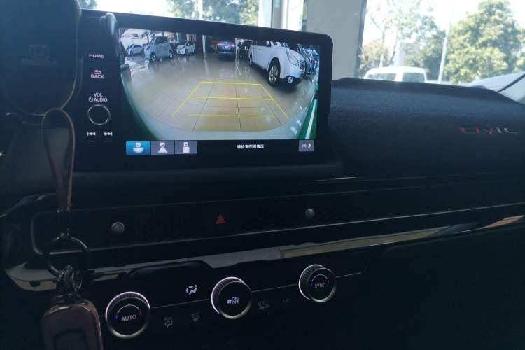 Used Honda Civic 2023 240TURBO CVT Dynamic Edition
