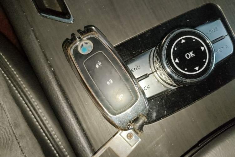 Used Venucia T90 2017 2.0L CVT Leading Edition