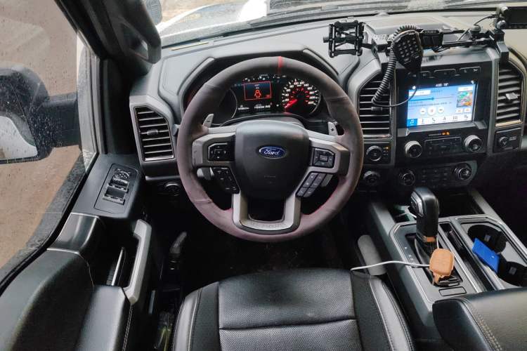 Used Ford F-150 Raptor 