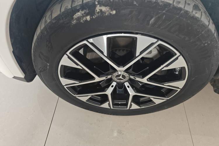 Used Mercedes-Benz GLC 2023 GLC 260 L 4MATIC Luxury Model 5 Seats