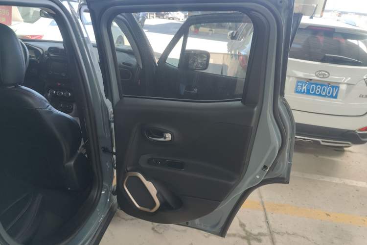 Used Jeep Renegade 2016 1.4T Automatic High-Energy Version