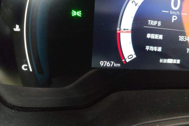 Used Toyota Corolla Cross 2024 2.0L Pioneer Edition Odometer Close Up