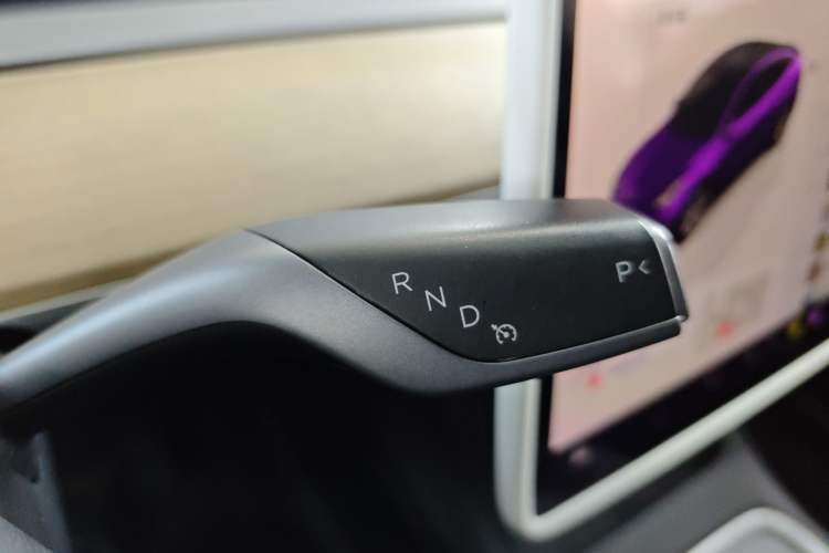 Used Tesla Model Y 2022 Rear-Wheel-Drive Version