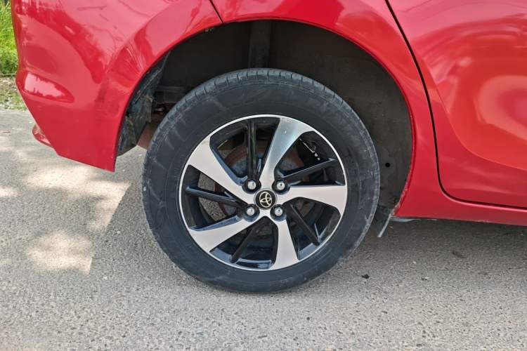 Used Toyota YARiS L Zhi Xuan 2016 Revised 1.5E CVT Charming Edition
