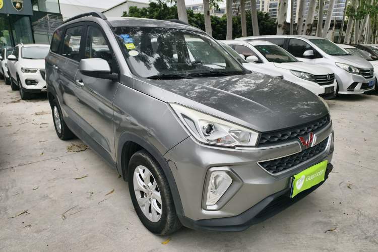 Used Wuling Hongguang S3 2019 Automatic Clutch Version 1.5L Manual Comfort Model China V Standard
