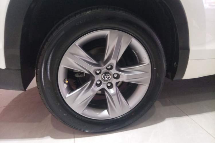 Used Toyota Highlander 2015 2.0T Four-Wheel Drive Luxury Edition 7-Seater