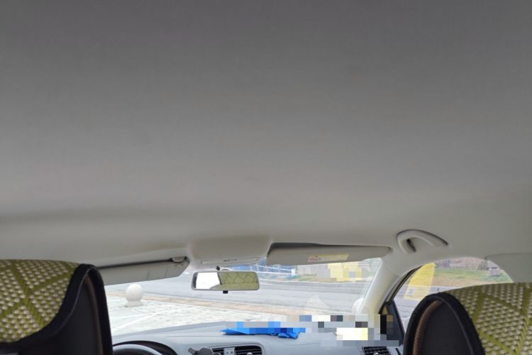 Used Volkswagen Polo 2016 1.4L Manual Fashion Model
