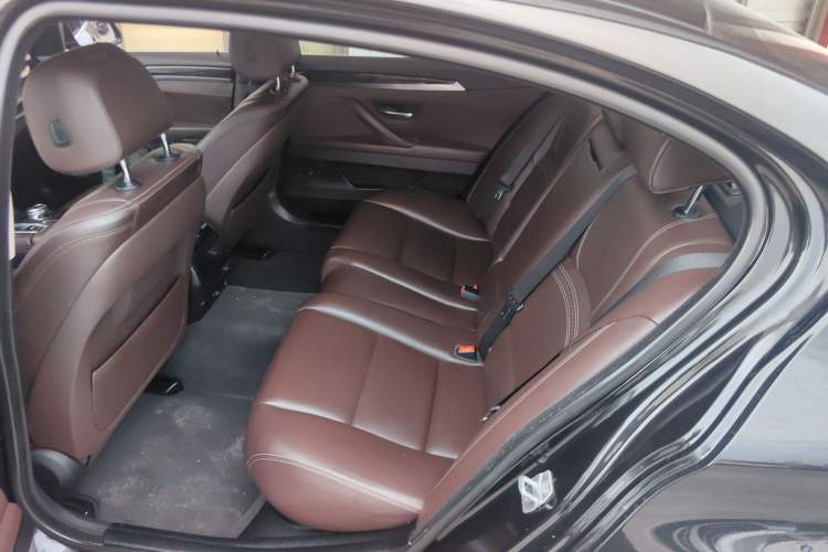 Used BMW 5 Series 2014 525Li Luxury Design Package
