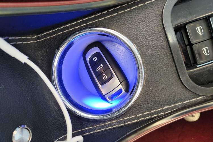 Used Geely Galaxy Panda 2023 Panda Mini 200km Dynamic Bear Vehicle Key