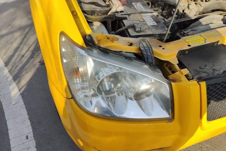 Used JMC Baodian 2015 2.8T New Value-Added Diesel Two-Wheel Drive Extended Version JX493ZLQ4C
