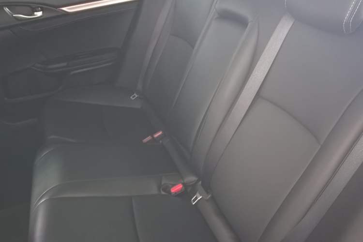 Used Honda Civic 2016 220TURBO CVT Luxury Edition
