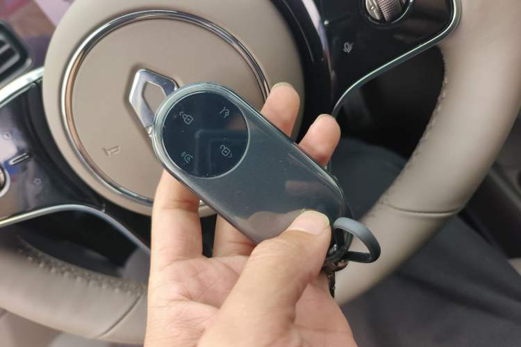 Used Hima AITO M7 2026 Model Range-Extending Max All-Wheel Drive 5-Seater Version Vehicle Key