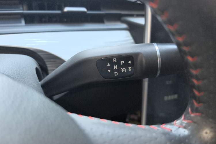 Used NETA V 2022 Chao 400 Pro Gear Lever