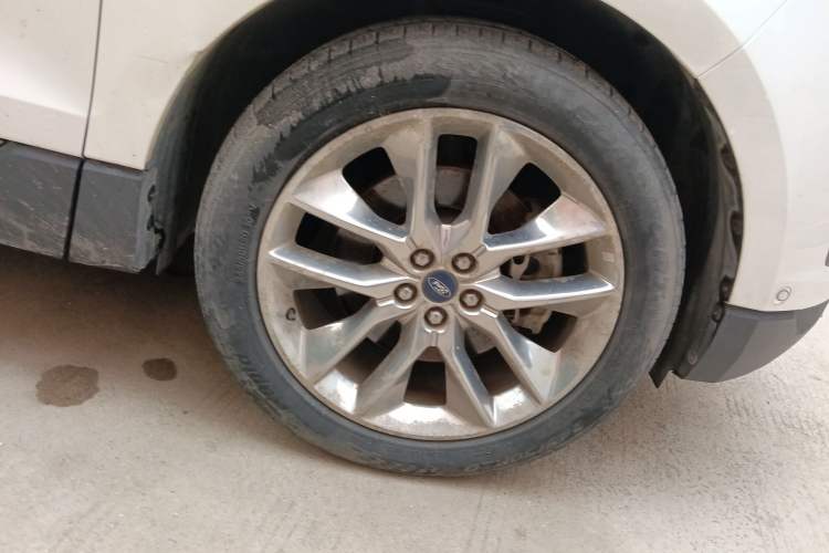 Used Ford Edge 2016 EcoBoost 245 Four-Wheel Drive Titanium 7-Seater